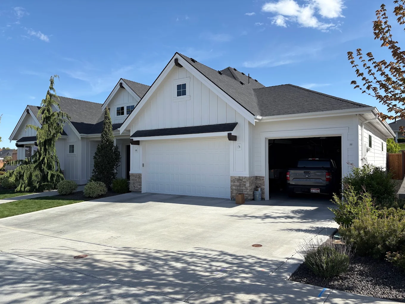 Exterior house painting project in Eagle, Idaho by Simon's Painting