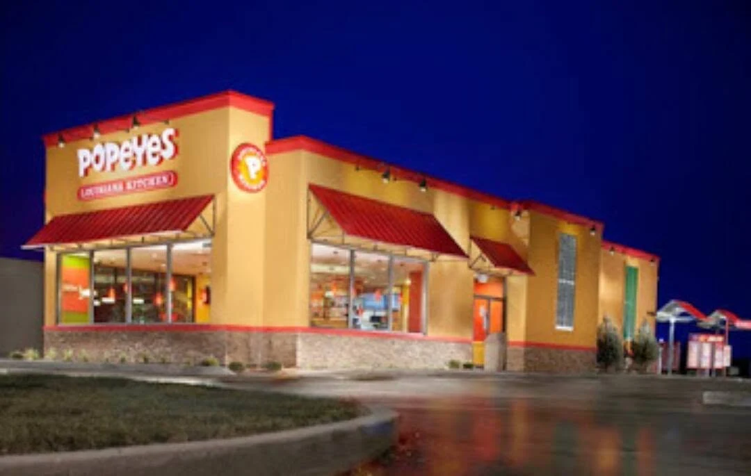 Commercial exterior painting of a restaurant in the Treasure Valley, Idaho